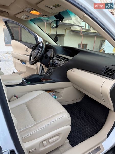 Внедорожник / Кроссовер Lexus RX 2013 в Черноморске