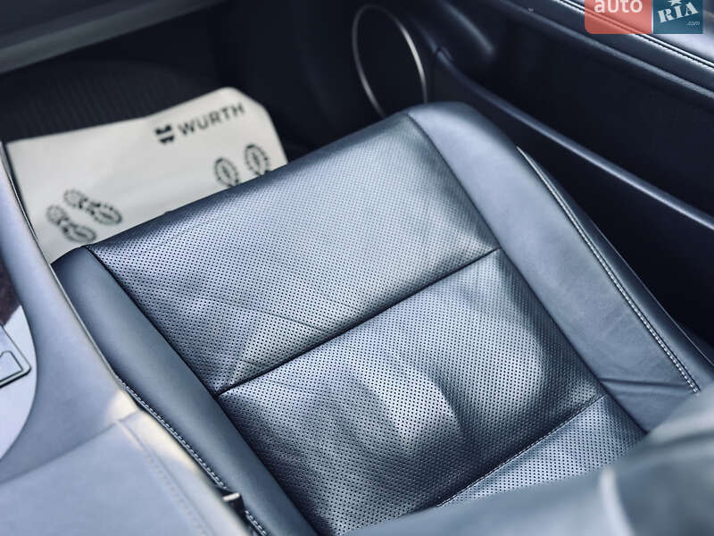 Внедорожник / Кроссовер Lexus RX 2018 в Кременчуге фото 36 Внедорожник / Кроссовер Lexus RX 2018 в Кременчуге