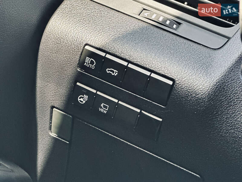 Внедорожник / Кроссовер Lexus RX 2018 в Кременчуге фото 48 Внедорожник / Кроссовер Lexus RX 2018 в Кременчуге