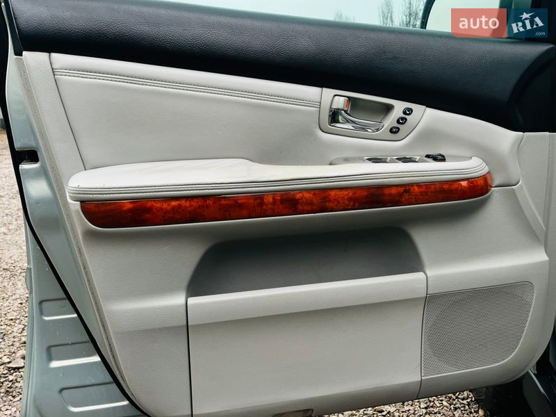 Позашляховик / Кросовер Lexus RX 2005 в Харкові