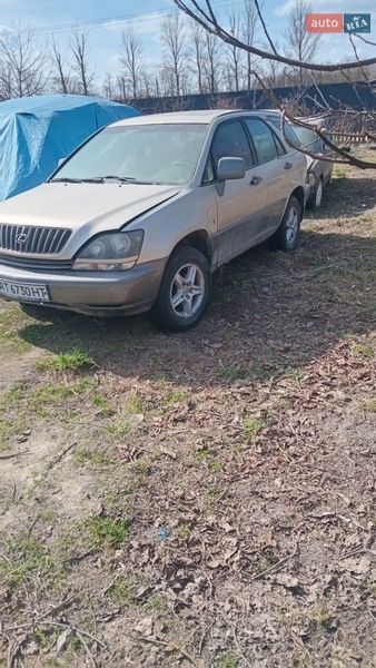 Внедорожник / Кроссовер Lexus RX 2000 в Ивано-Франковске
