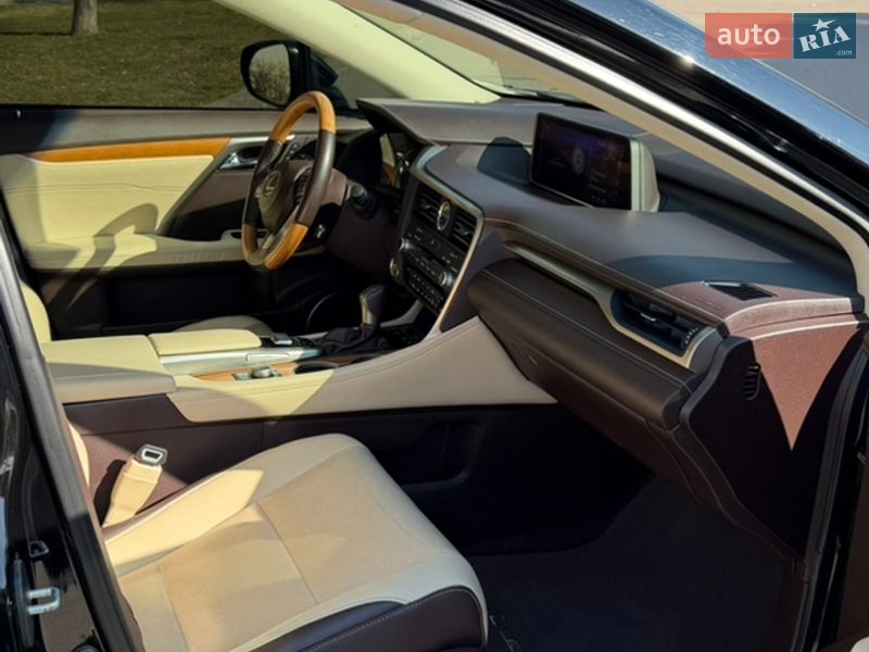 Внедорожник / Кроссовер Lexus RX 2016 в Киеве