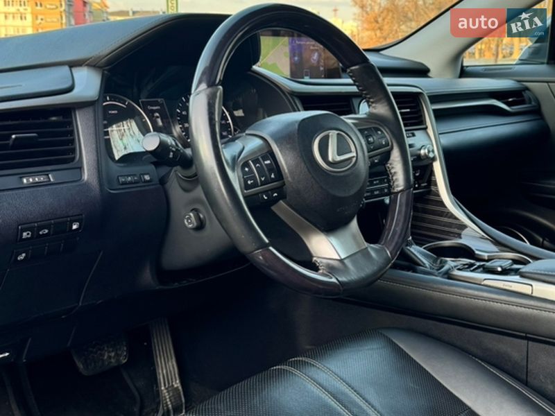Позашляховик / Кросовер Lexus RX 2017 в Києві