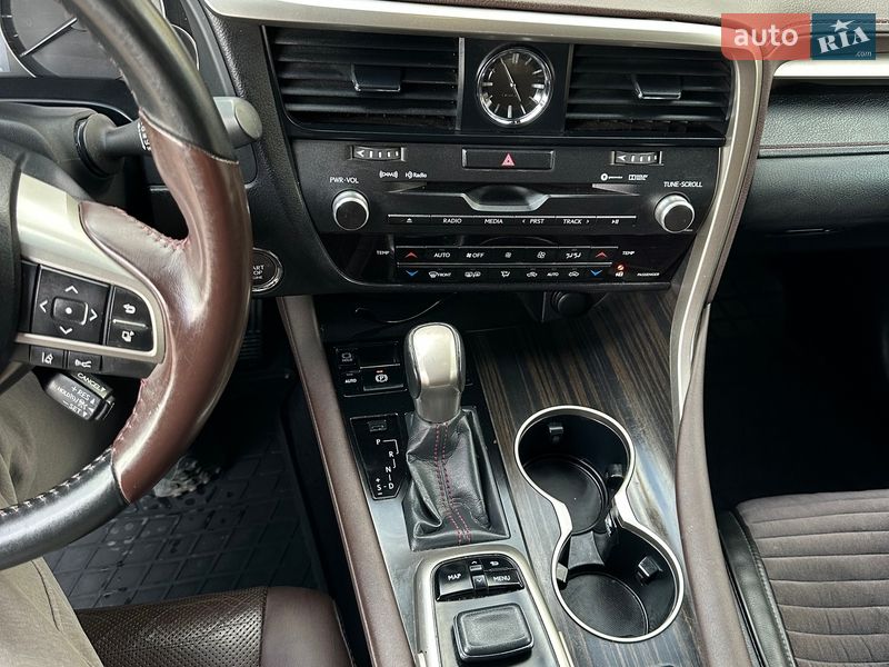 Внедорожник / Кроссовер Lexus RX 2017 в Одессе фото 6 Внедорожник / Кроссовер Lexus RX 2017 в Одессе