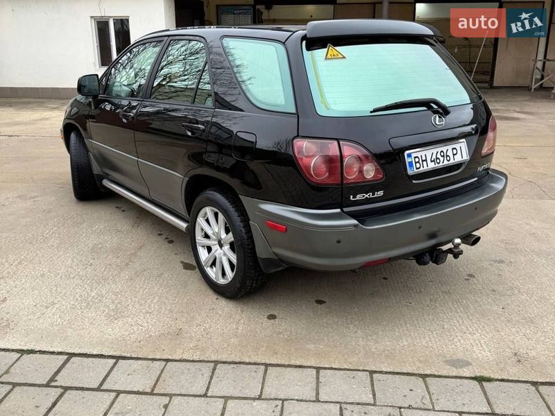 Позашляховик / Кросовер Lexus RX 1999 в Білгороді-Дністровському