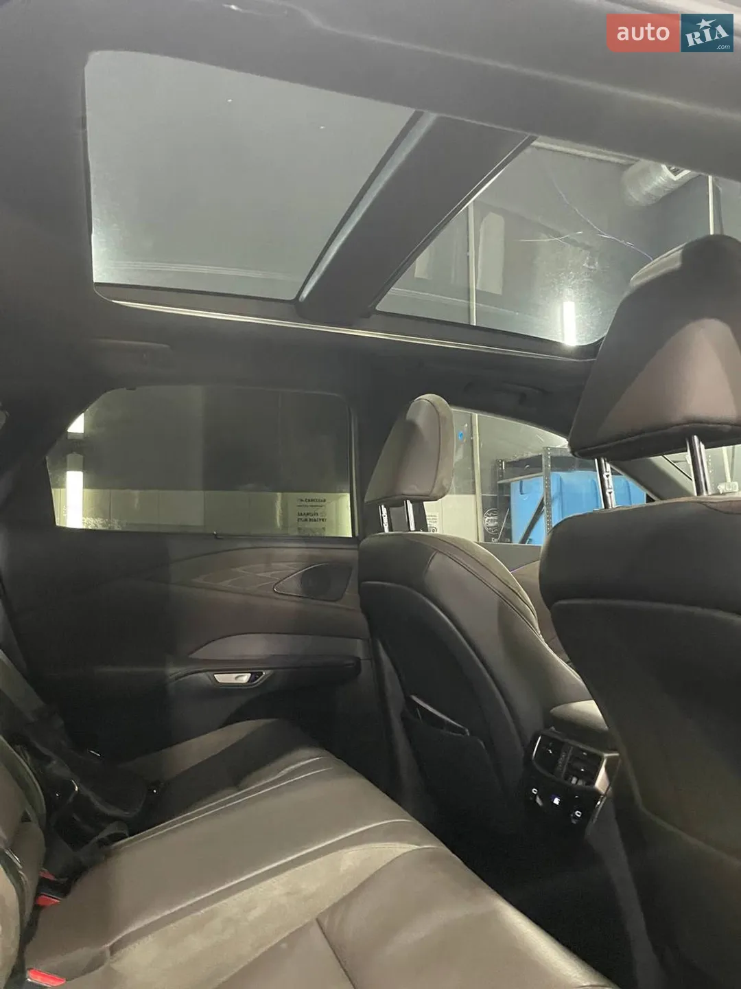 2023 Lexus RX - мініатюра 25