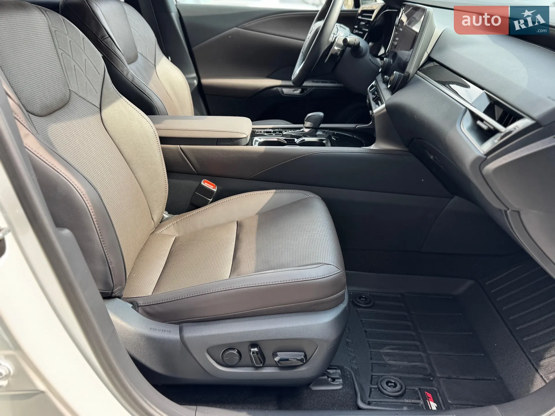 2024 Lexus RX - мініатюра 27