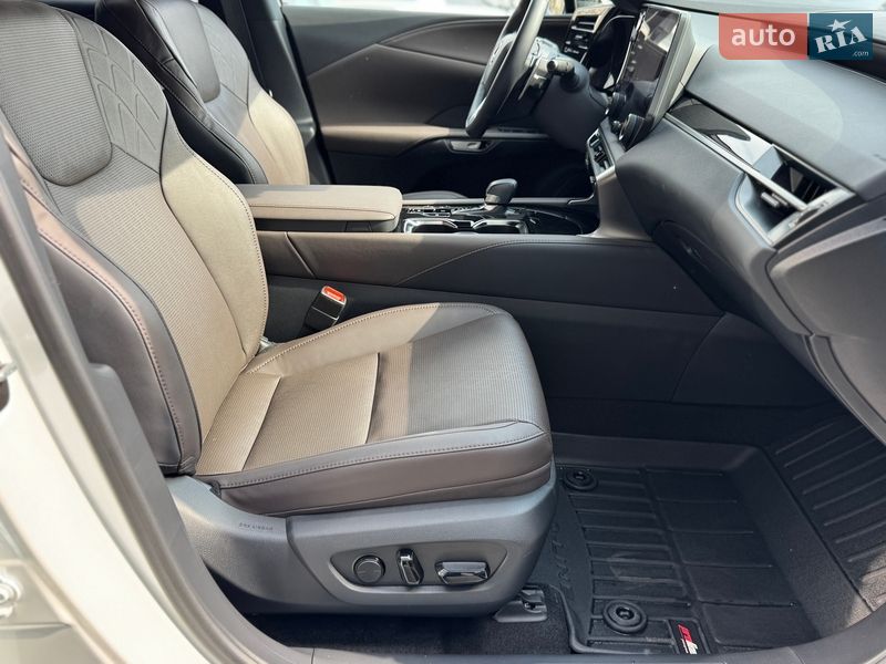Внедорожник / Кроссовер Lexus RX 2024 в Киеве