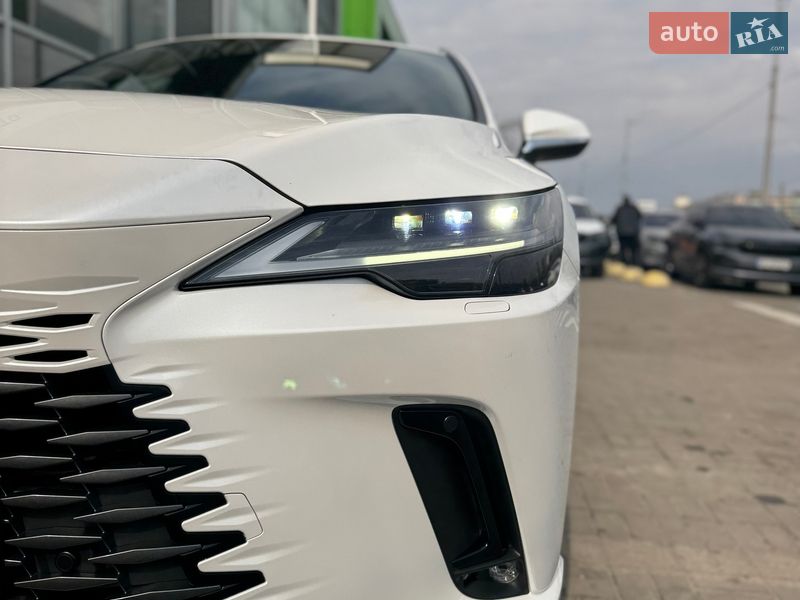 Внедорожник / Кроссовер Lexus RX 2024 в Киеве