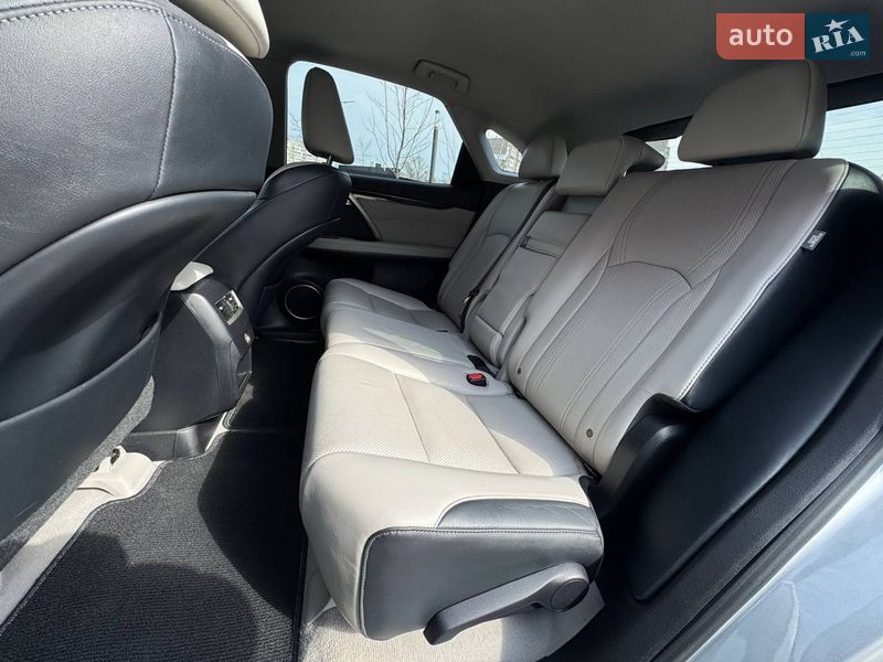 Внедорожник / Кроссовер Lexus RX 2016 в Киеве