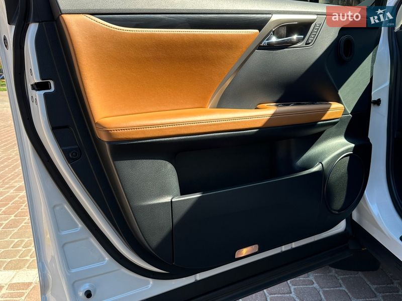 Внедорожник / Кроссовер Lexus RX 2022 в Киеве