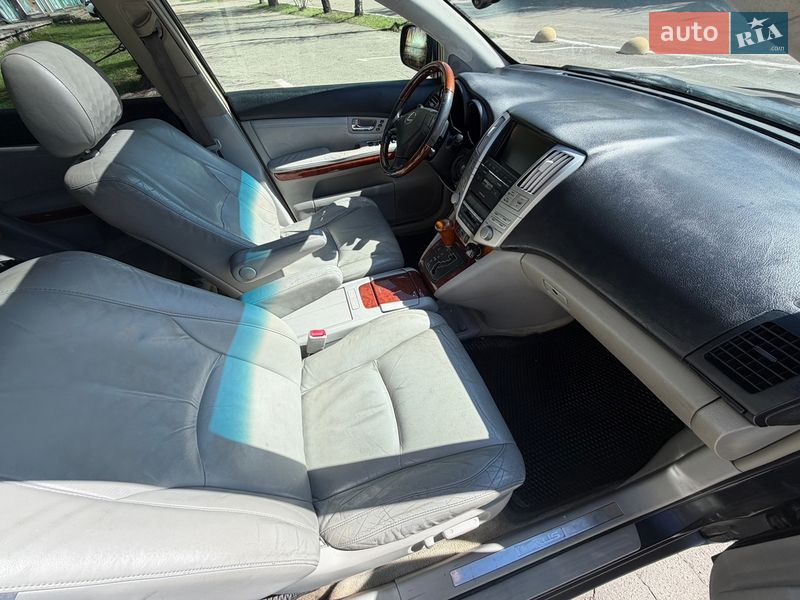 Внедорожник / Кроссовер Lexus RX 2003 в Киеве