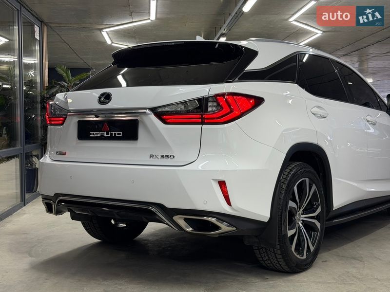 Внедорожник / Кроссовер Lexus RX 2018 в Одессе