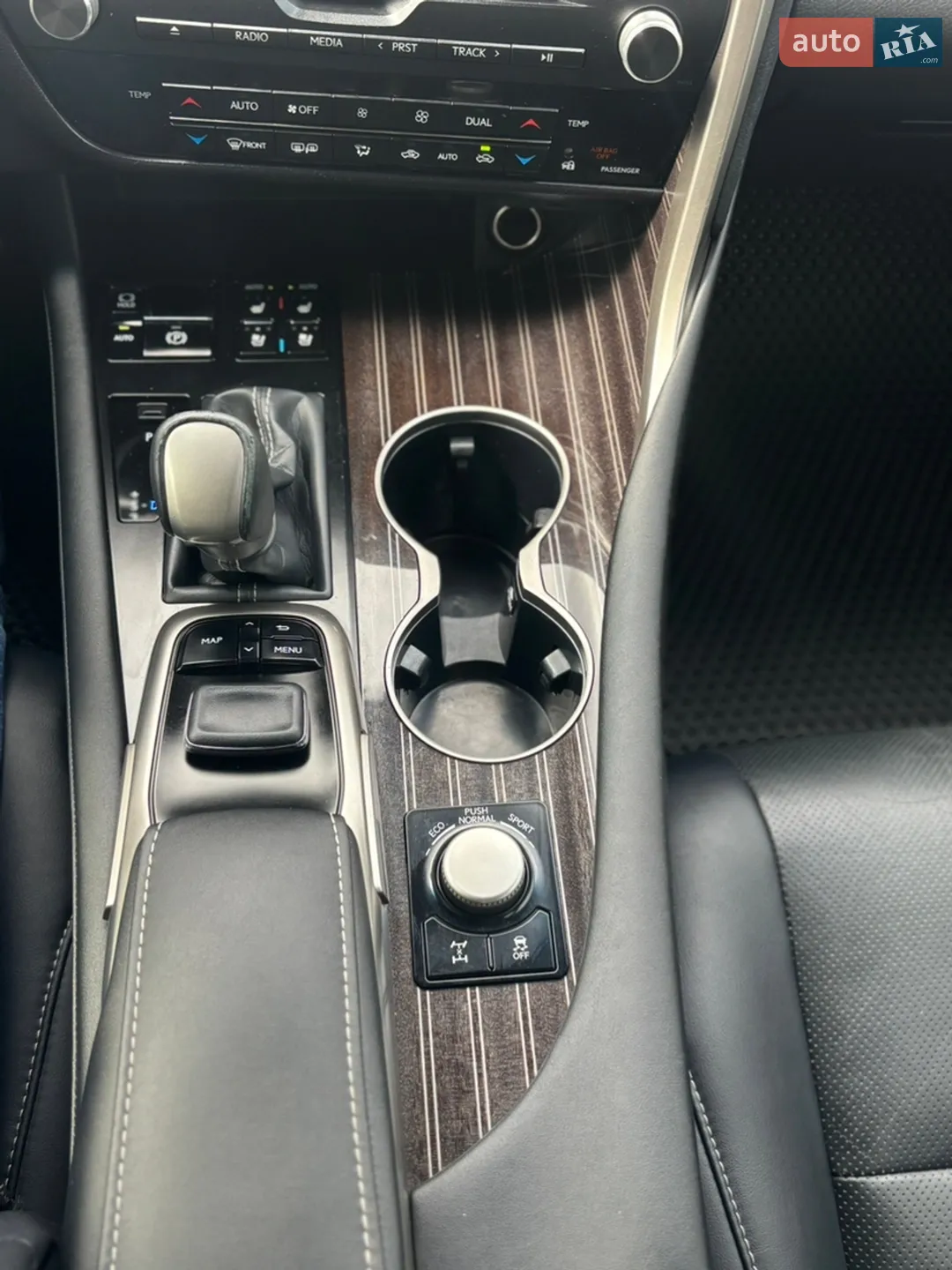 2019 Lexus RX - мініатюра 32