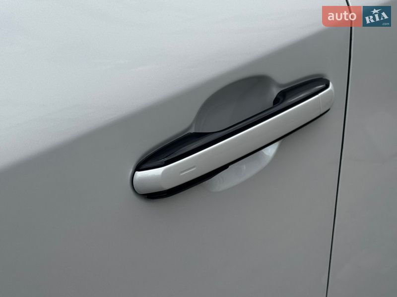 Позашляховик / Кросовер Lexus RX 2023 в Києві фото 8 Позашляховик / Кросовер Lexus RX 2023 в Києві