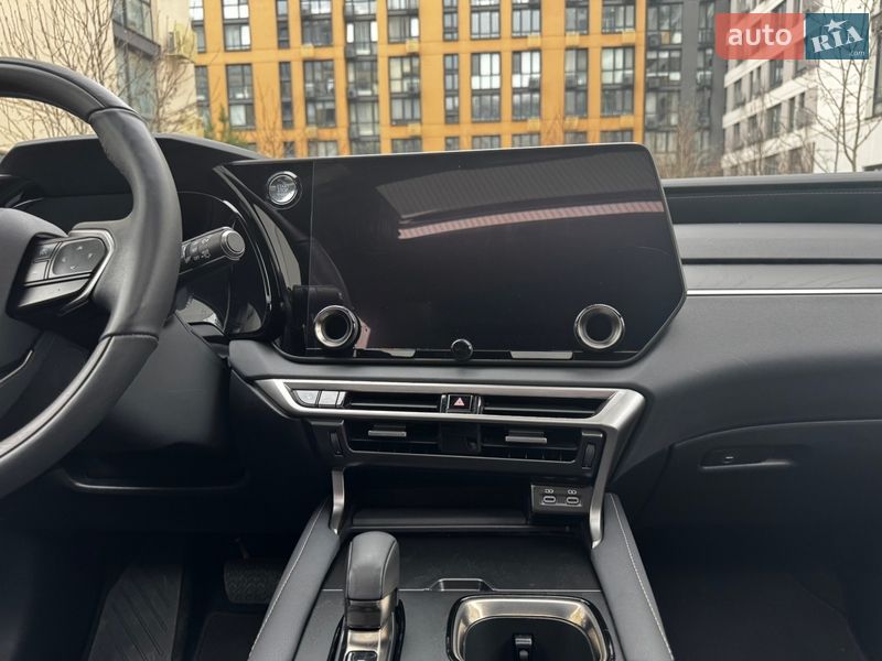 Позашляховик / Кросовер Lexus RX 2023 в Києві фото 21 Позашляховик / Кросовер Lexus RX 2023 в Києві