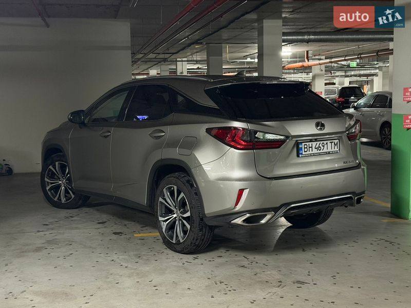 Внедорожник / Кроссовер Lexus RX 2017 в Одессе