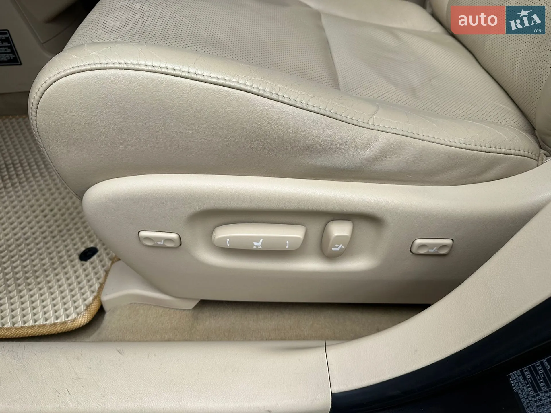 2010 Lexus RX - мініатюра 24