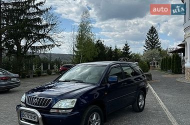 Внедорожник / Кроссовер Lexus RX 2001 в Золочеве