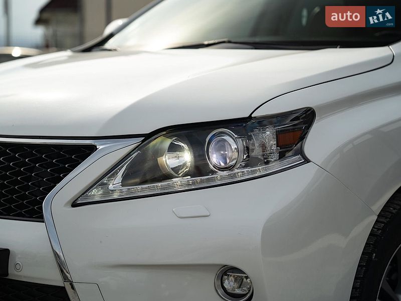 Внедорожник / Кроссовер Lexus RX 2015 в Черновцах