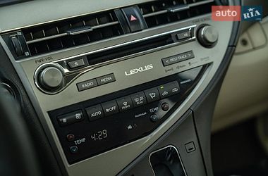 Внедорожник / Кроссовер Lexus RX 2015 в Черновцах