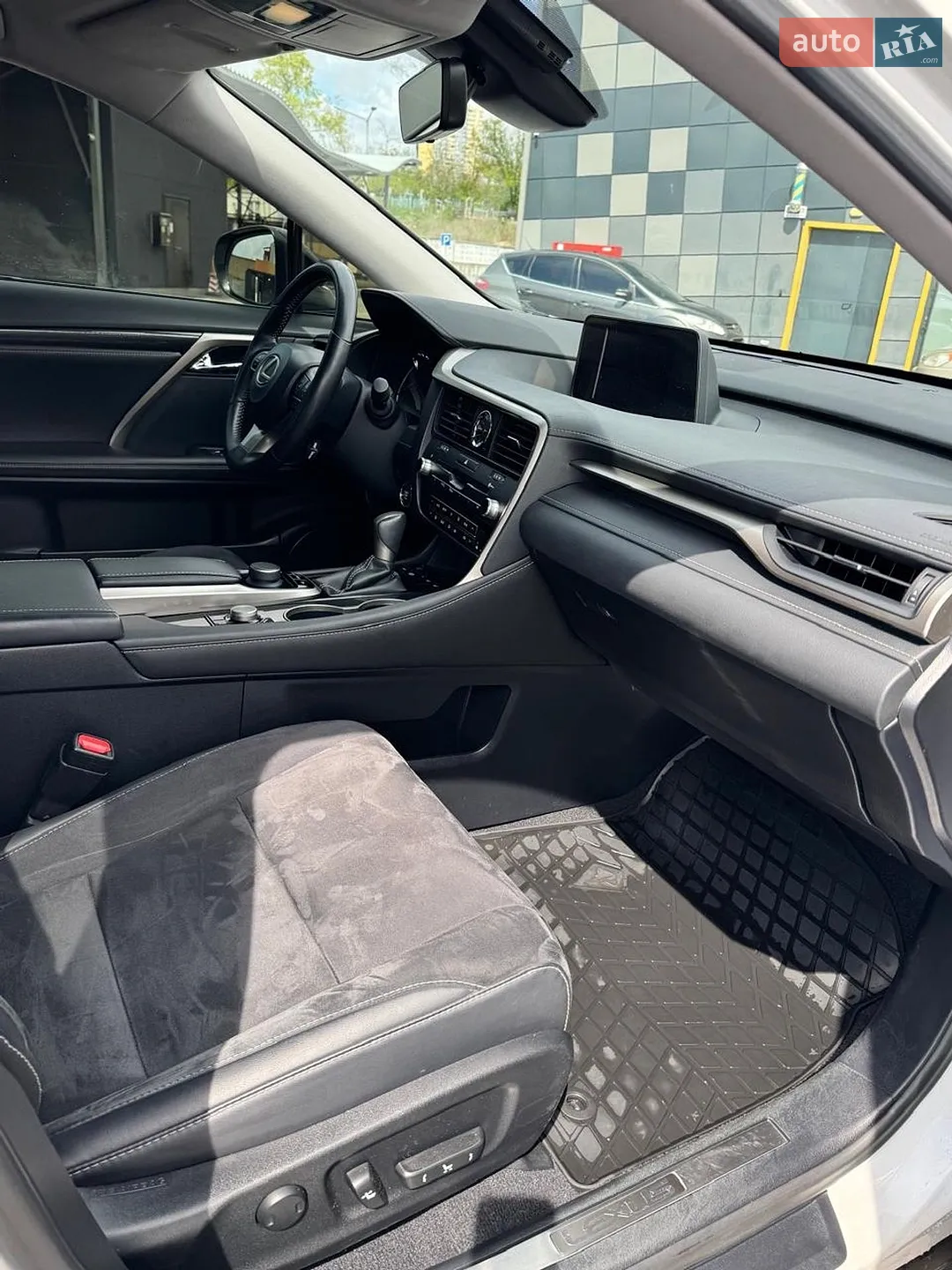 2019 Lexus RX - мініатюра 12