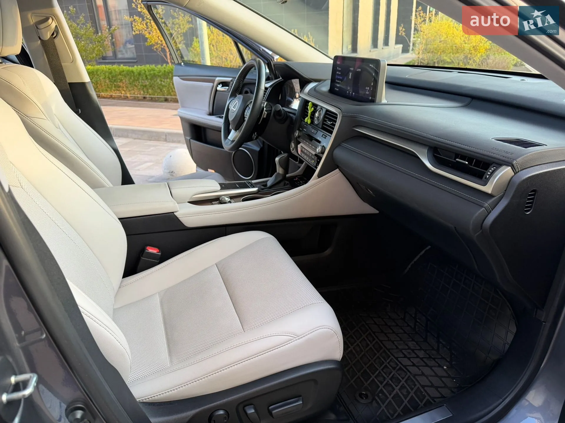 2022 Lexus RX - мініатюра 28