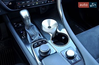 Внедорожник / Кроссовер Lexus RX 2018 в Львове