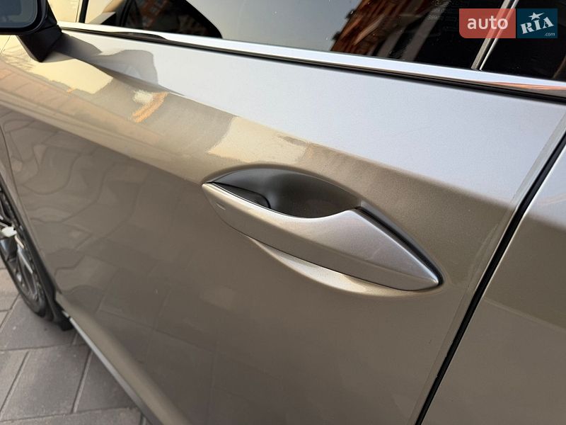 Внедорожник / Кроссовер Lexus RX 2020 в Киеве