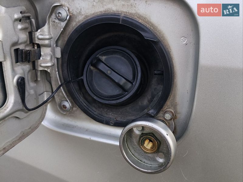 Внедорожник / Кроссовер Lexus RX 2004 в Коростышеве