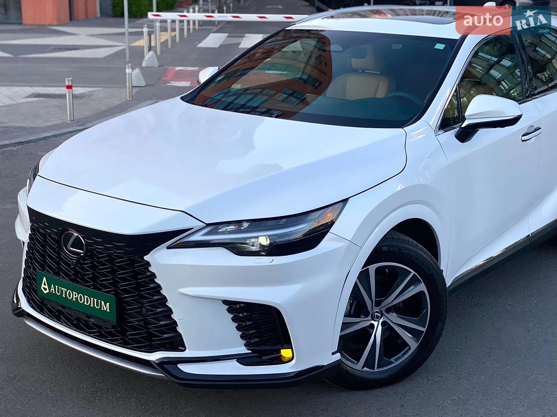 2025 Lexus RX - мініатюра 5