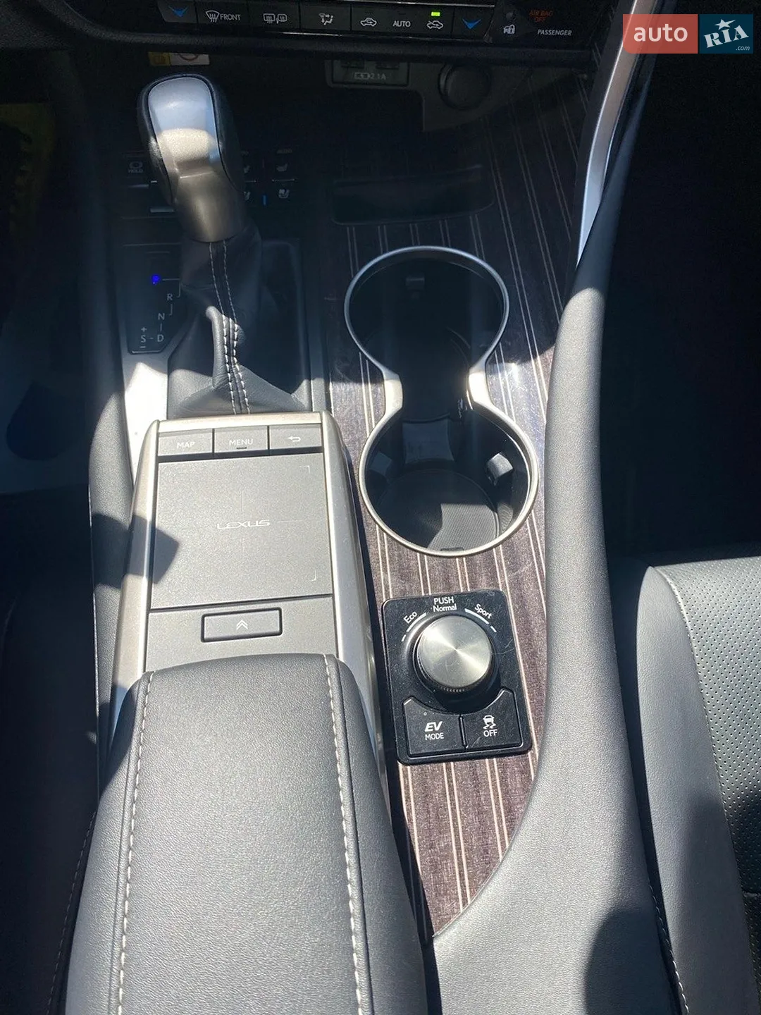 2022 Lexus RX - мініатюра 17