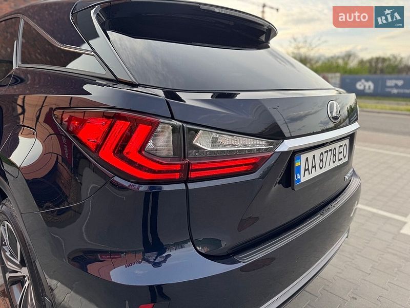 Внедорожник / Кроссовер Lexus RX 2018 в Киеве