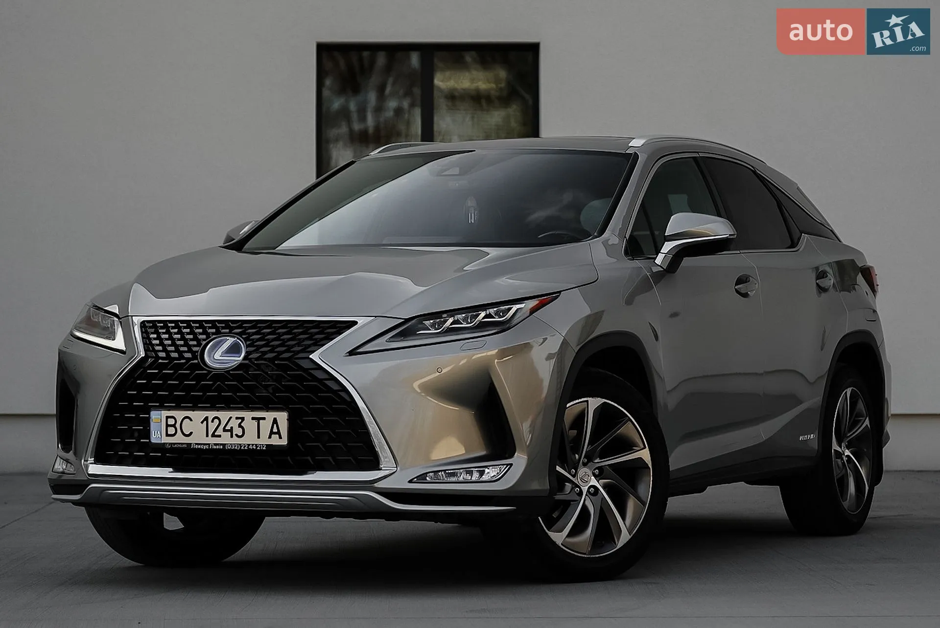2020 Lexus RX - фото 1