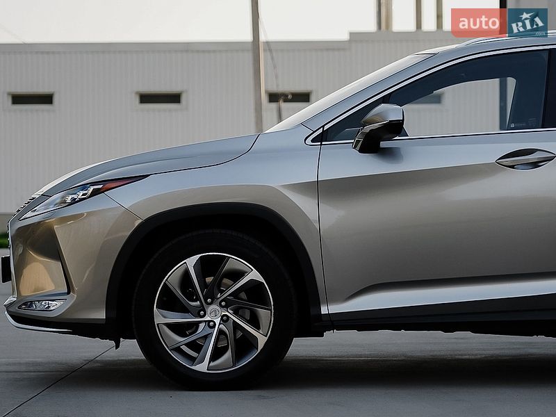 Внедорожник / Кроссовер Lexus RX 2020 в Луцке
