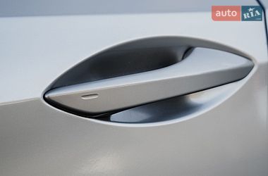 Внедорожник / Кроссовер Lexus RX 2020 в Луцке