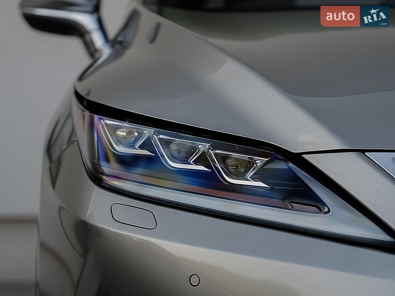 Внедорожник / Кроссовер Lexus RX 2020 в Луцке