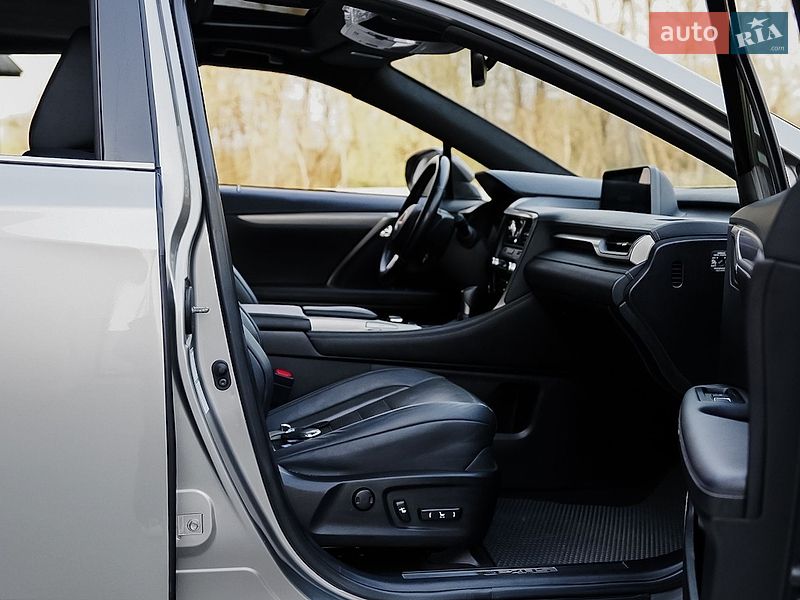 Внедорожник / Кроссовер Lexus RX 2020 в Луцке