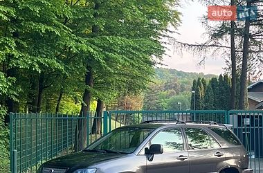 Внедорожник / Кроссовер Lexus RX 2002 в Львове