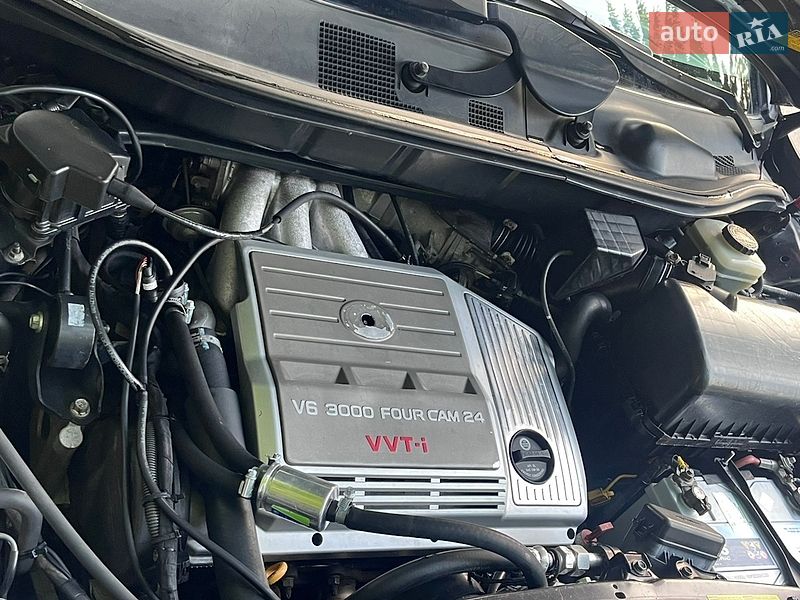 Позашляховик / Кросовер Lexus RX 2002 в Львові