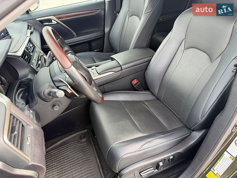 Позашляховик / Кросовер Lexus RX 2019 в Києві