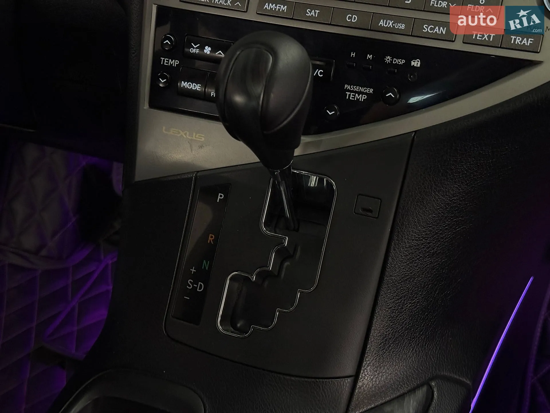 2011 Lexus RX - мініатюра 31