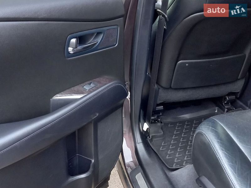Внедорожник / Кроссовер Lexus RX 2013 в Ивано-Франковске фото 21 Внедорожник / Кроссовер Lexus RX 2013 в Ивано-Франковске