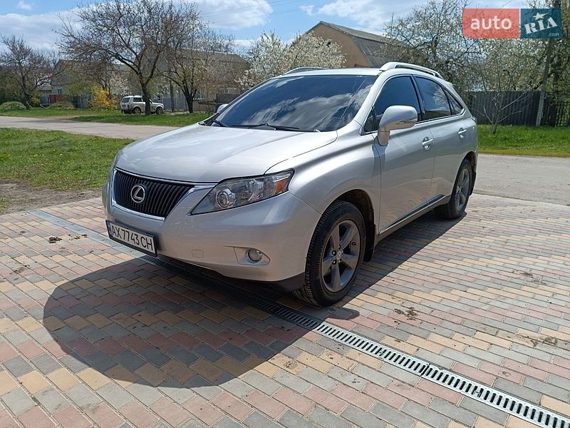 Lexus RX, фото з оголошення