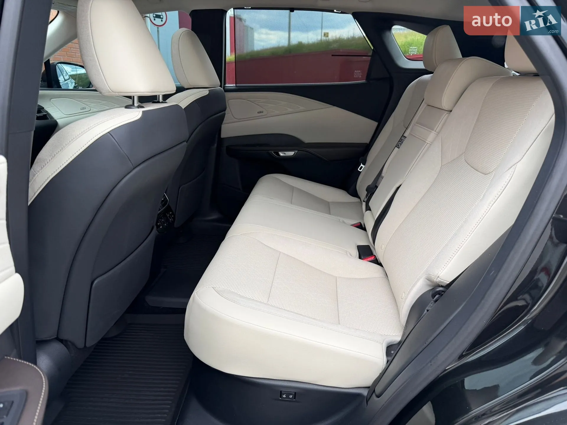 2025 Lexus RX - мініатюра 15