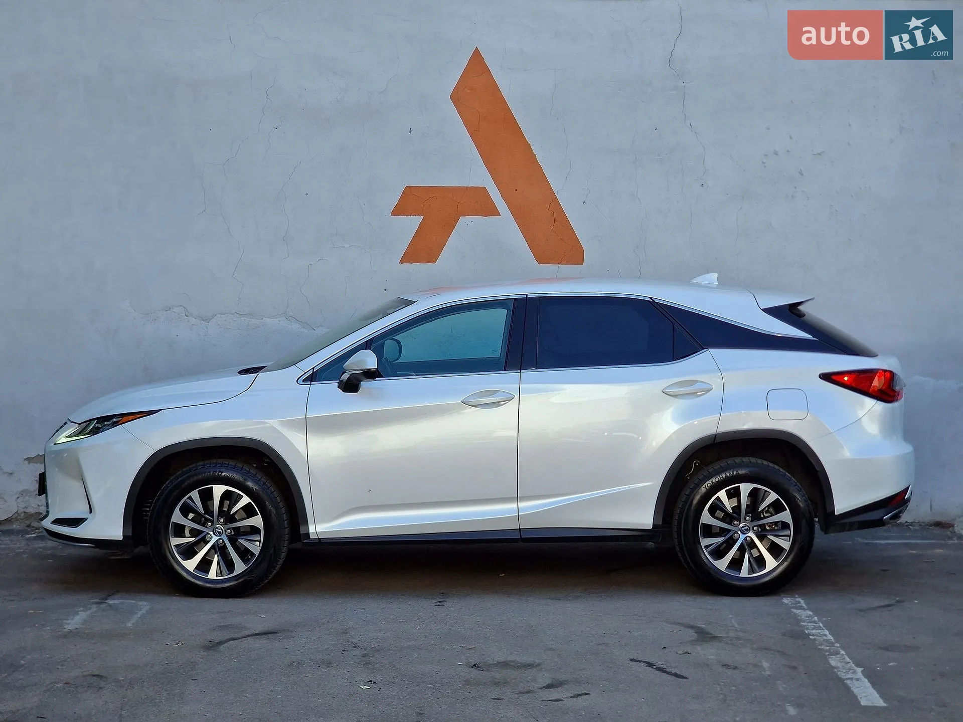 2019 Lexus RX - мініатюра 23