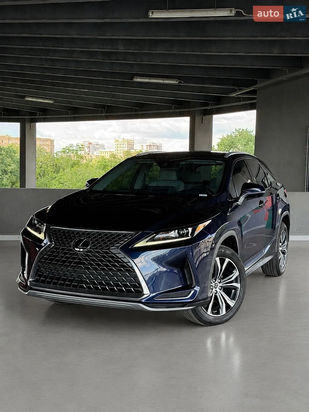 2022 Lexus RX - фото 1