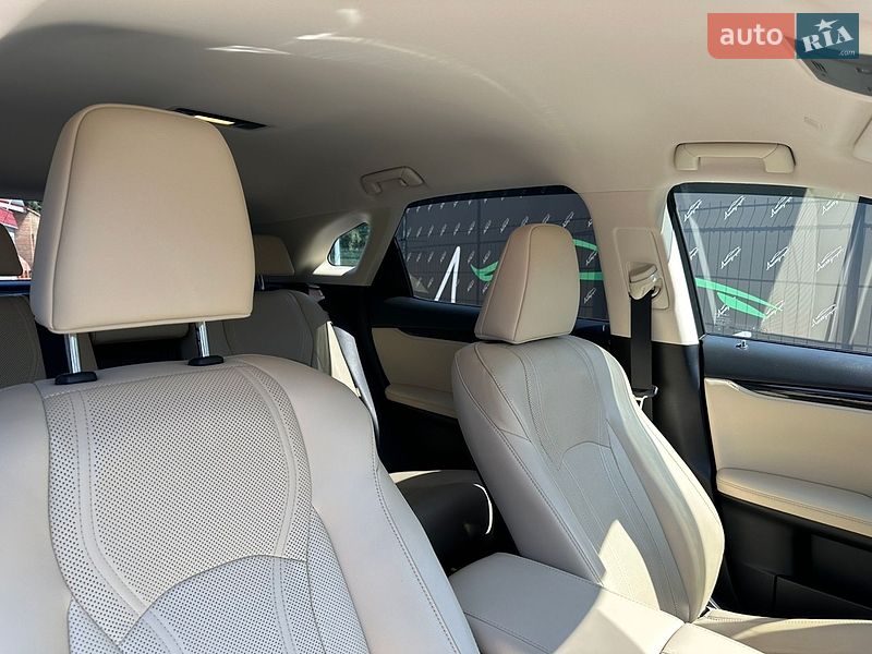 Внедорожник / Кроссовер Lexus RX 2021 в Киеве