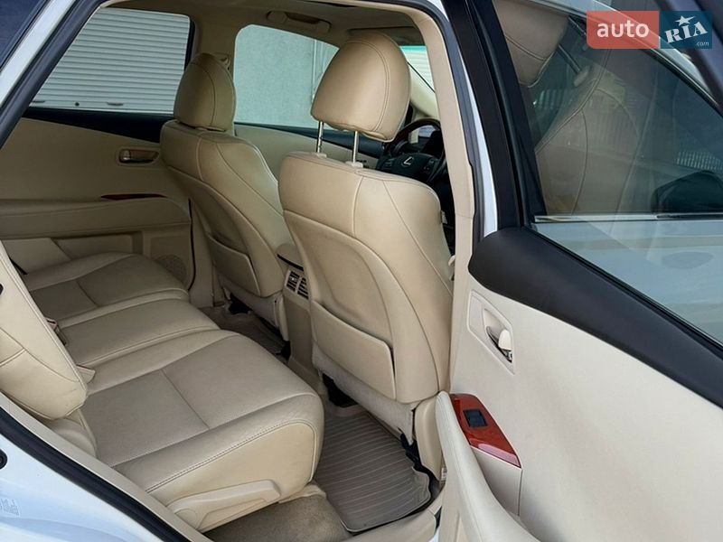 Позашляховик / Кросовер Lexus RX 2011 в Мукачевому
