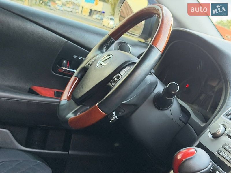 Позашляховик / Кросовер Lexus RX 2011 в Охтирці